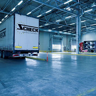 The Importance of Adding Dimming and Control Options to Your LED Warehouse Lights