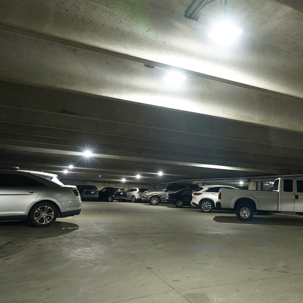 20W/30W/40W/52W MaxLite low-profile led canopy light application