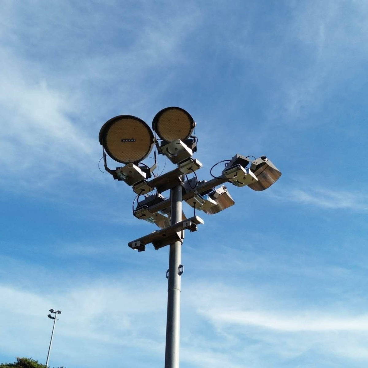 800W Selectable High-Output LED Sports Light