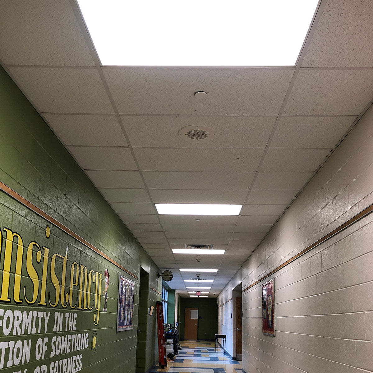 LED Magnetic Retrofit Kit for 2x4 or 1x4 Troffer - 32W